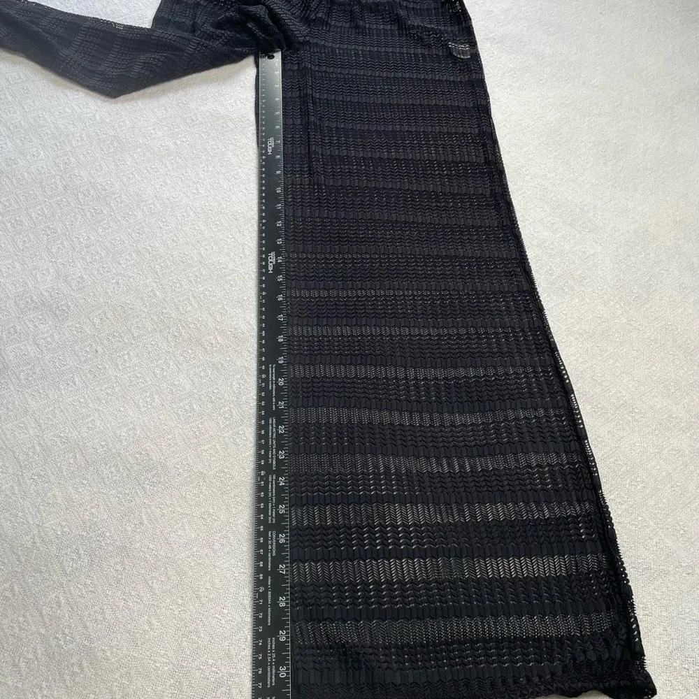 Jordan Taylor Black Cover  Sheer Crochet Pants~‎ Size MD~ summertime